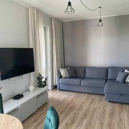 Nad Jeziorem Apartment Ostroda