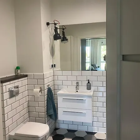 Nad Jeziorem Apartment